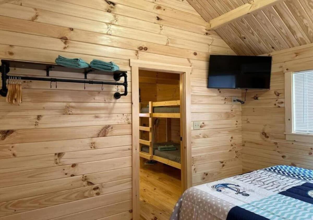 Get-Away Cabin In Surf City W Loft And Parking Zewnętrze zdjęcie
